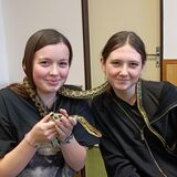Mazlení s hady ve výuce přírodopisu!