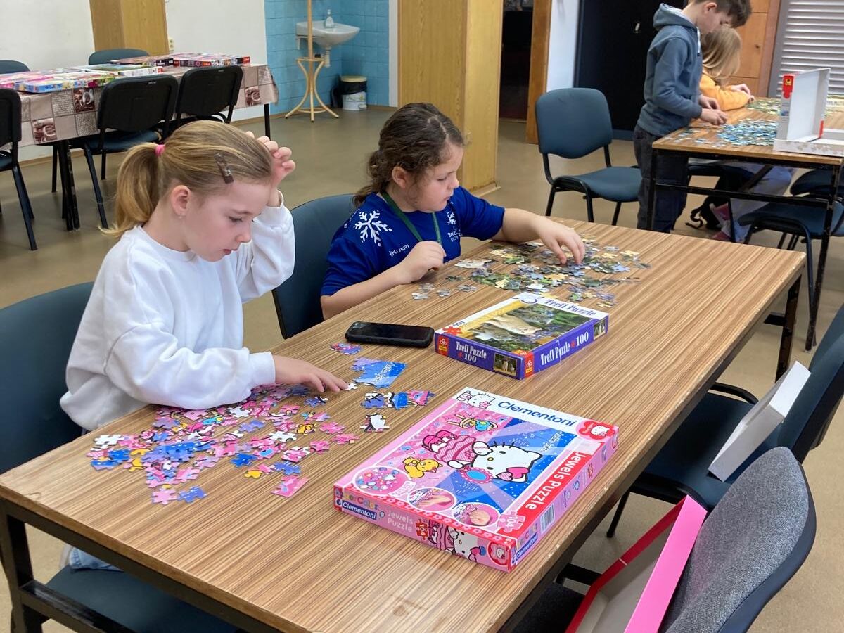 Soutěž ve skládání puzzle 